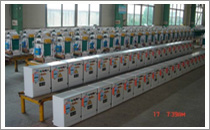 為一汽—豐田HQ3項目提供的 懸掛式點焊機